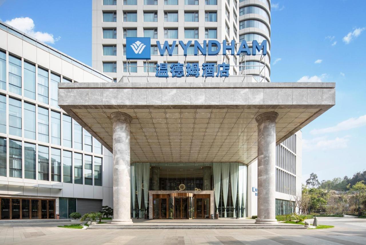 Kunming Huiyue Wyndham Hotel Exterior foto